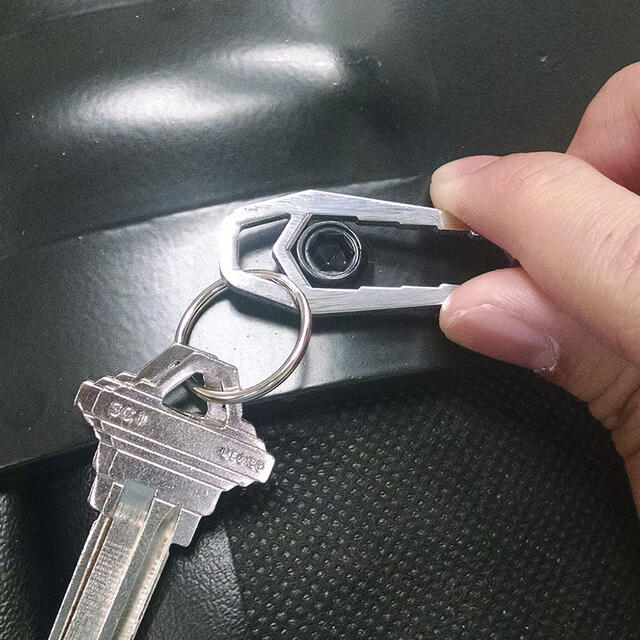 Multiverktøy til nøkkelring KeySmart Nano Wrench