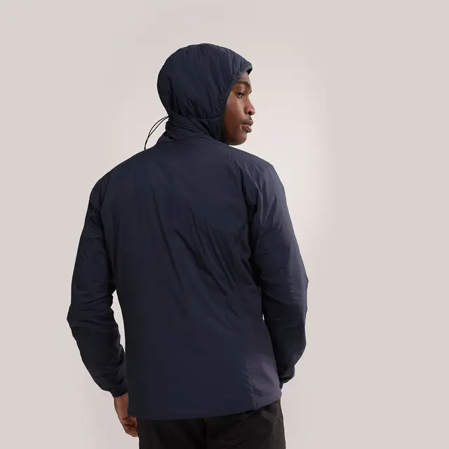Varmejakke til herre Arc'teryx Atom Hoody M Black Sapphire 