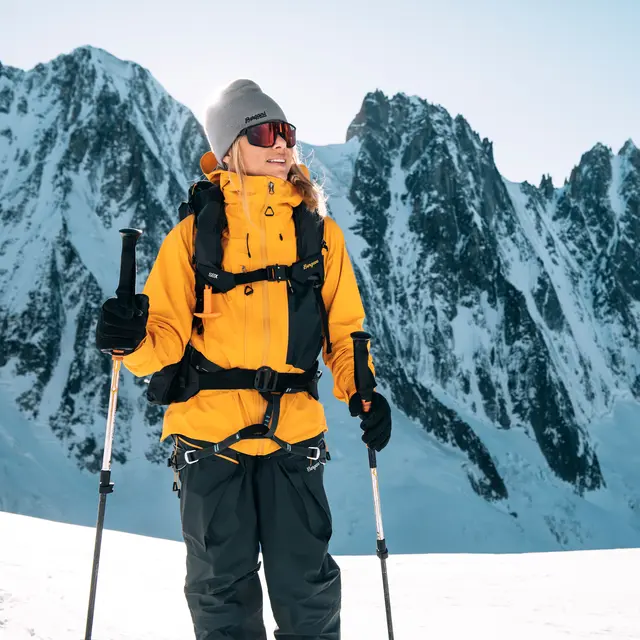 Skalljakke til dame XS Bergans Y MountainLine 3L Jacket W XS 25 