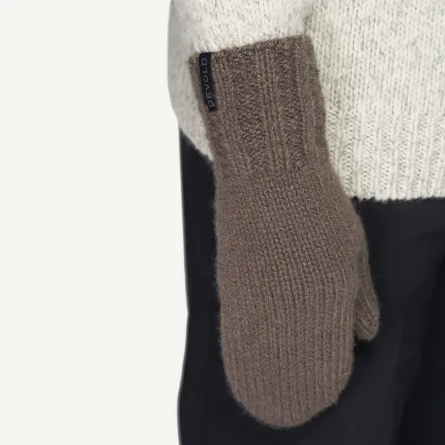Votter L Devold Nansen Wool Mitten 8,5 696 