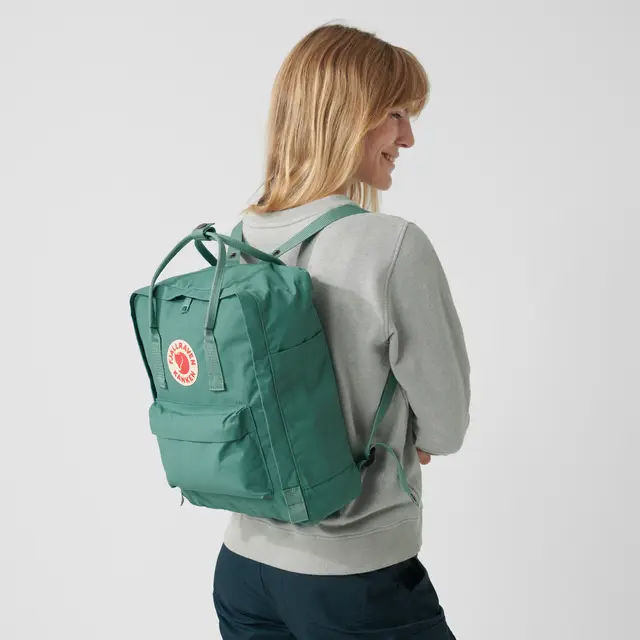 Fritidssekk Fjällräven Kånken Rainbow 16 550-907 