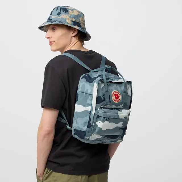 Fritidssekk Fjällräven Kånken Graphics 16 577-986 