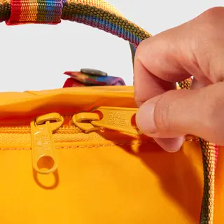 Fritidssekk Fj&#228;llr&#228;ven K&#229;nken Rainbow 16 141-907