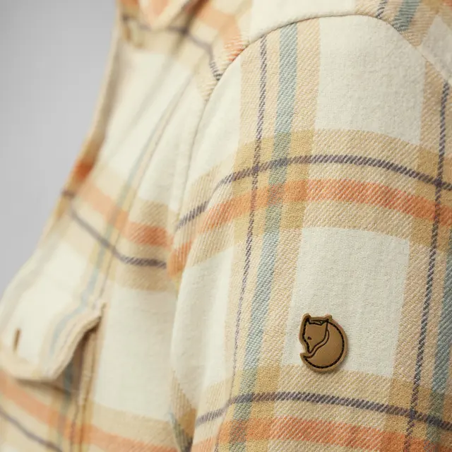 Skjorte til dame XS Fjällräven Övik Heavy Flannel W XS 021-1 