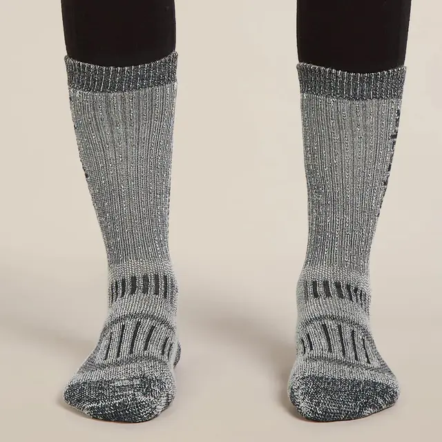 Sokker til dame Icebreaker Mountaineer Mid Calf W M A01 