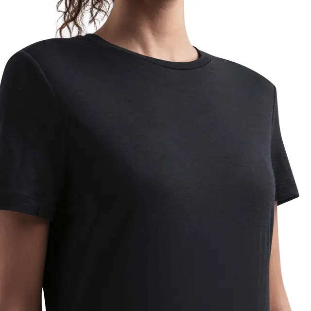 Skjorte til dame L Icebreaker Merino Tech Lite Tee W L 001 