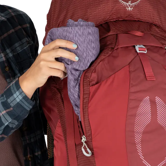 Tursekk til dame M/L Osprey Aura AG 65 W M/L 473 